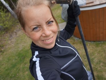 Traning-med-kvast-2-scaled