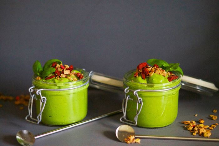 avokadoyoghurt-recept-1