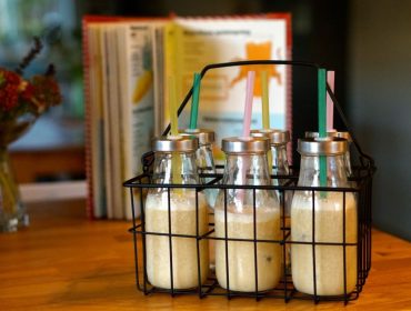 banan-och-mango-milkshake-recept