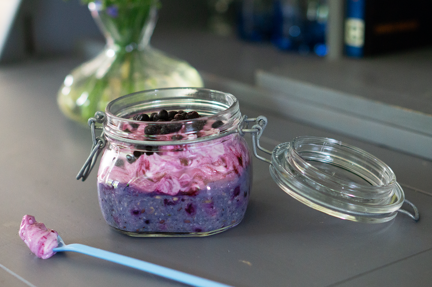 Overnight Oats blåbär kardemumma