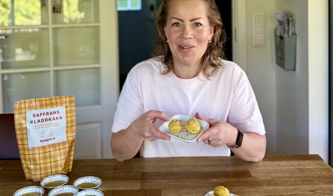 Karin Axelsson med nyttiga saffransbollar