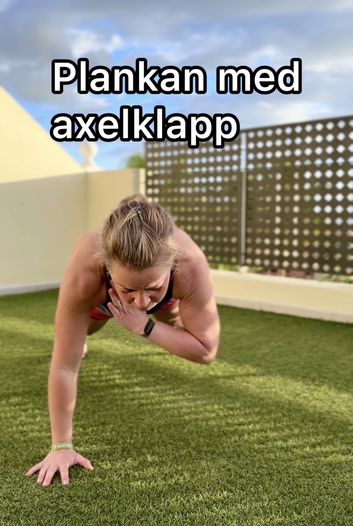 Plankan med axelklapp