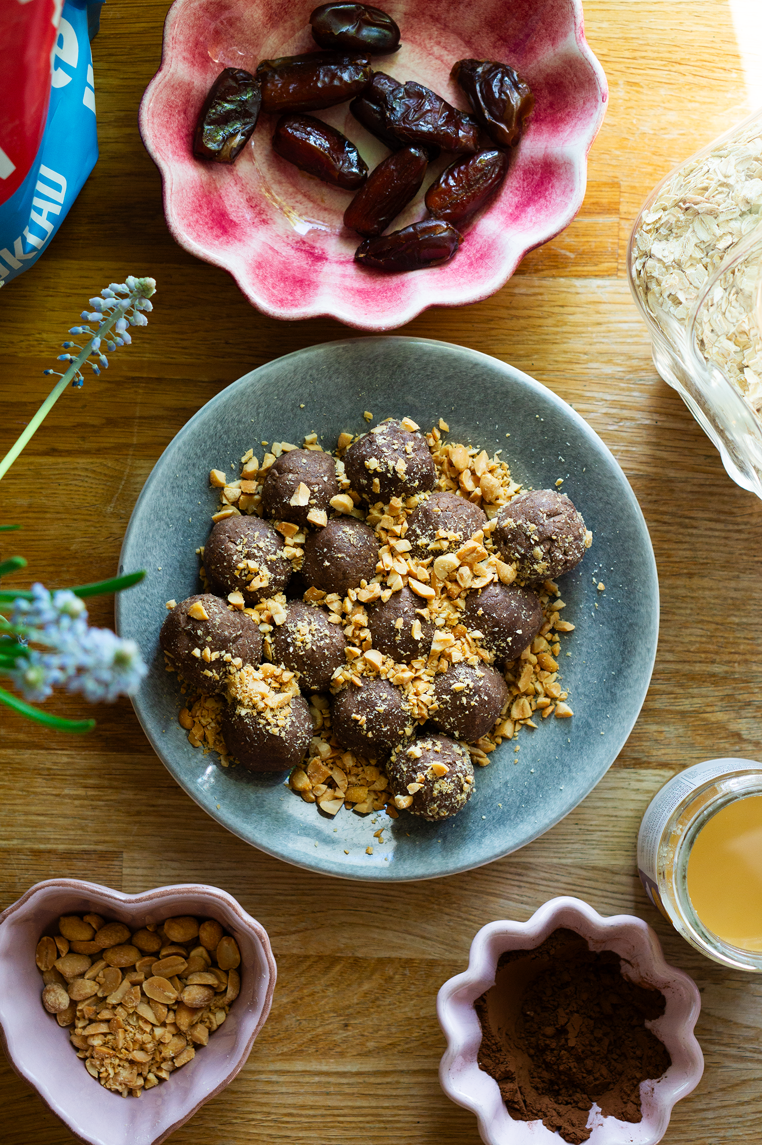 Proteinrika snickersbollar